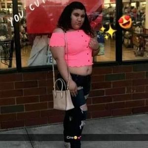 Meet your Posher, Alayna